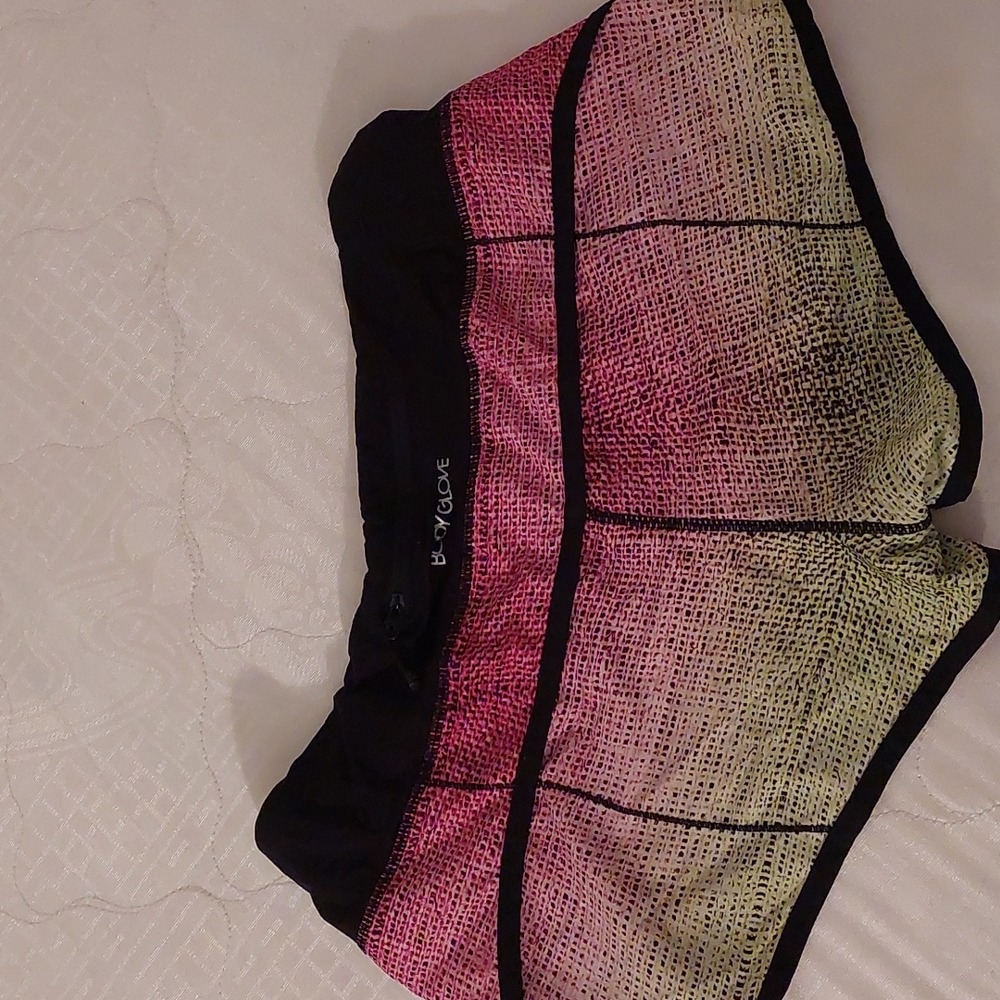 Shorts - Picture 2 of 2